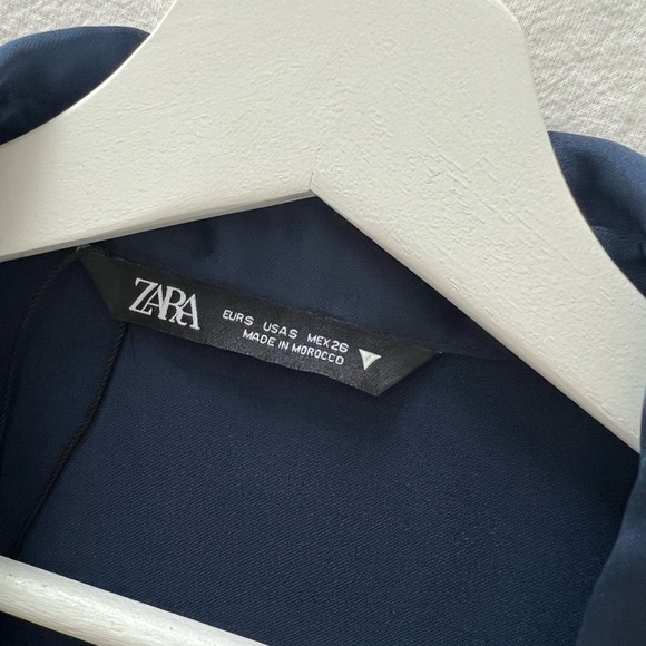 Zara satin dress - Picture 2 of 3